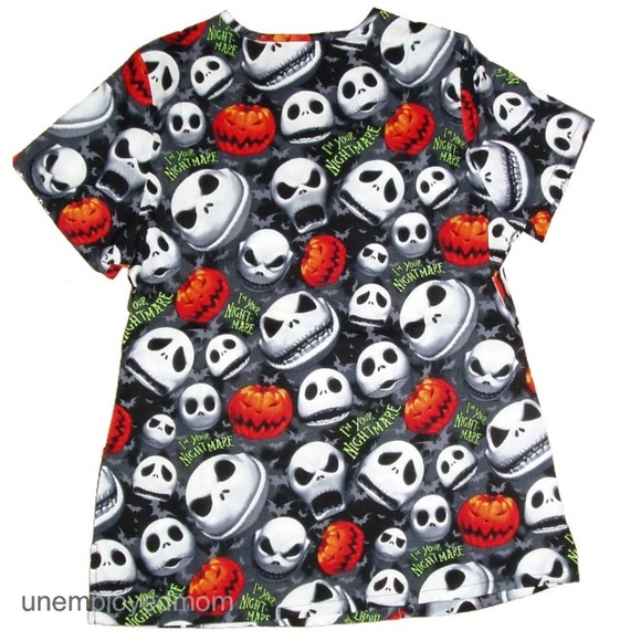 The Nightmare Before Christmas Scrub Top Nurse NWT - Picture 4 of 5